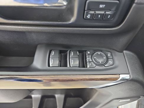 Used 2022 Chevrolet Silverado 2500 High Country AWD/4WD image 33