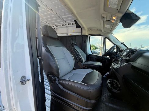 Used 2023 RAM ProMaster 2500 FWD image 18
