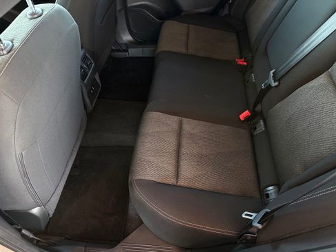 Certified 2024 Nissan Rogue SV FWD image 12