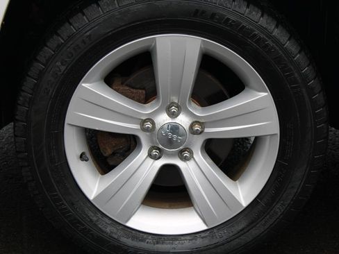 Used 2014 Jeep Compass Sport AWD/4WD image 26