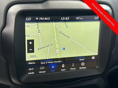 Used 2023 Jeep Renegade Altitude AWD/4WD image 12