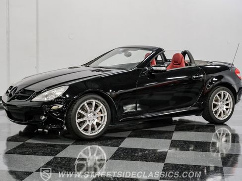 Used 2005 Mercedes-Benz SLK 350 image 5
