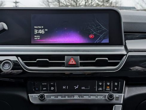 Used 2024 Kia Seltos X-Line image 19