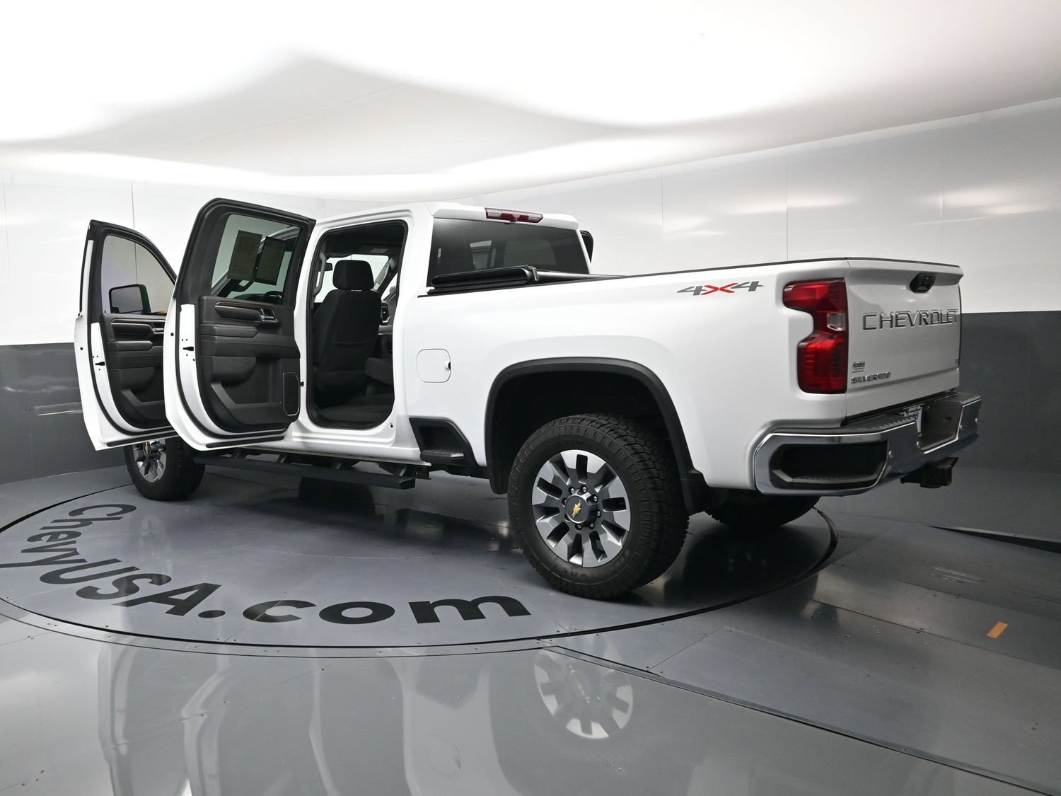 Used 2024 Chevrolet Silverado 2500 LT w/ All Star Edition AWD/4WD image 28