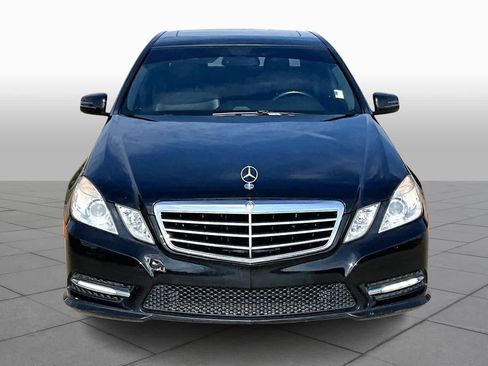 Used 2012 Mercedes-Benz E 350 Sedan image 3