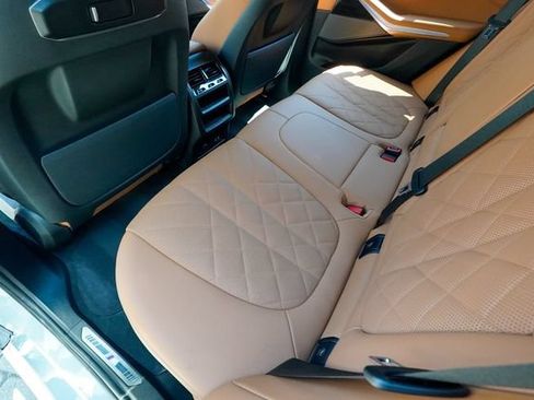 Used 2024 BMW X5 sDrive40i w/ M Sport Package RWD image 76