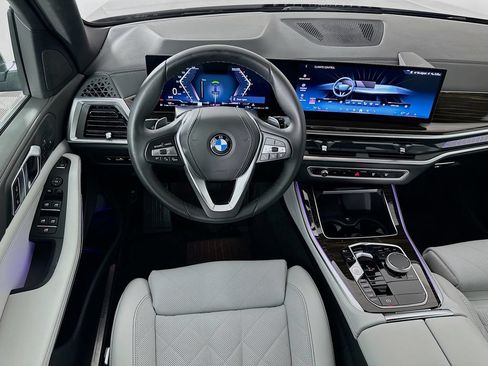 Used 2024 BMW X5 xDrive40i AWD/4WD image 23