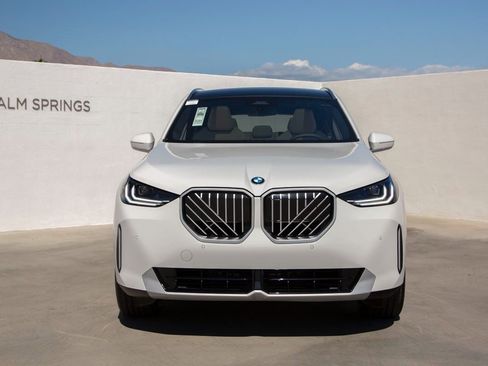 Certified 2026 BMW X3 xDrive30 w/ Convenience Package image 4