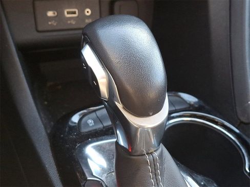 Used 2023 Buick Encore GX Select w/ Sport Touring Package image 14