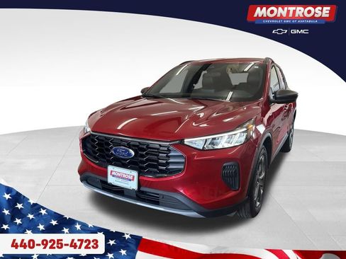 Used 2025 Ford Escape ST-Line w/ Cold Weather Package FWD image 34
