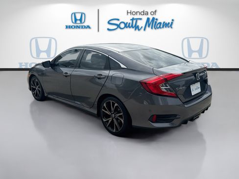 Used 2019 Honda Civic Sport image 5