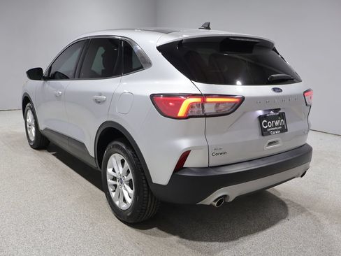 Used 2020 Ford Escape SE AWD/4WD image 5