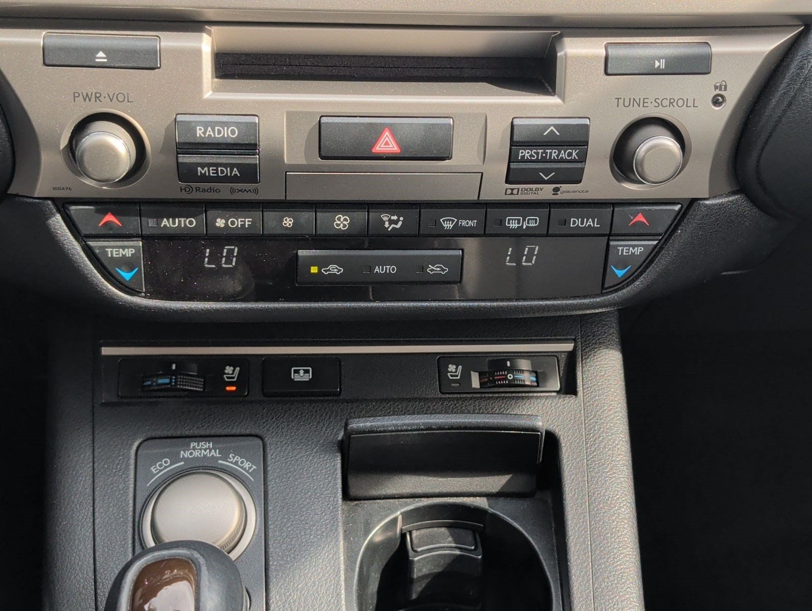 Used 2015 Lexus ES 350 w/ Luxury Package FWD image 20