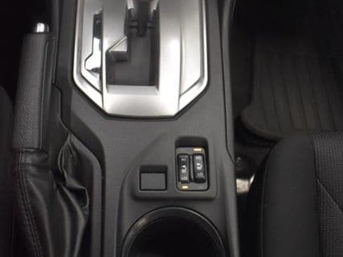 Used 2018 Subaru Impreza 2.0i Premium w/ Eyesight & BSD & Rcta AWD/4WD image 28