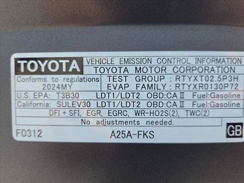 Used 2024 Toyota RAV4 XLE FWD image 20