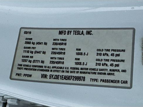 Used 2019 Tesla Model 3 Standard Range RWD image 53