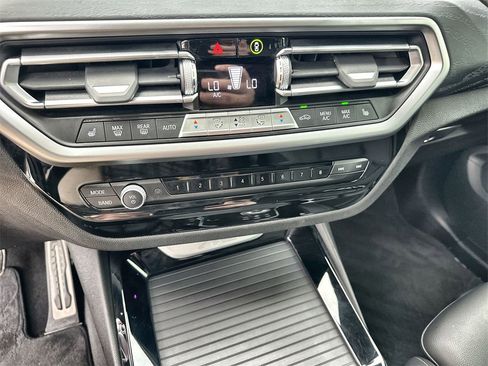 Used 2022 BMW X3 xDrive30i w/ M Sport Package 2 image 27