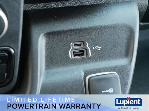 Used 2025 RAM ProMaster 2500 w/ Convenience Group FWD image 29