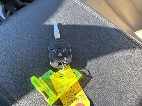 Used 2015 Ford Expedition EL XLT w/ Equipment Group 202A image 29