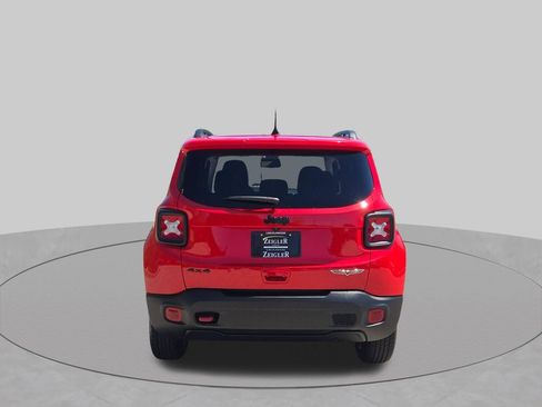 Used 2023 Jeep Renegade Trailhawk AWD/4WD image 12