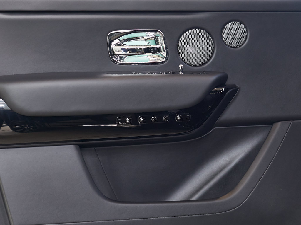 Certified 2024 Rolls-Royce Cullinan AWD/4WD image 14