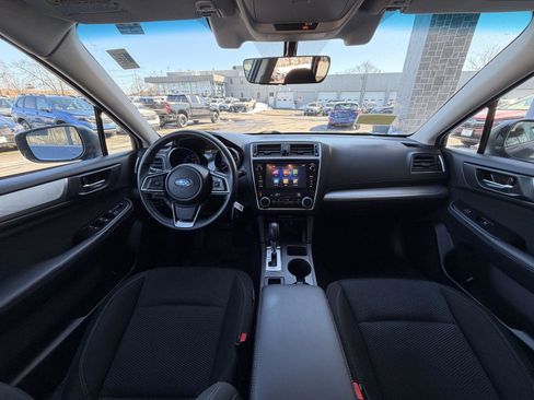 Used 2018 Subaru Outback 2.5i Premium image 27
