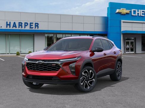 New 2026 Chevrolet Trax RS w/ Driver Confidence Package FWD image 6