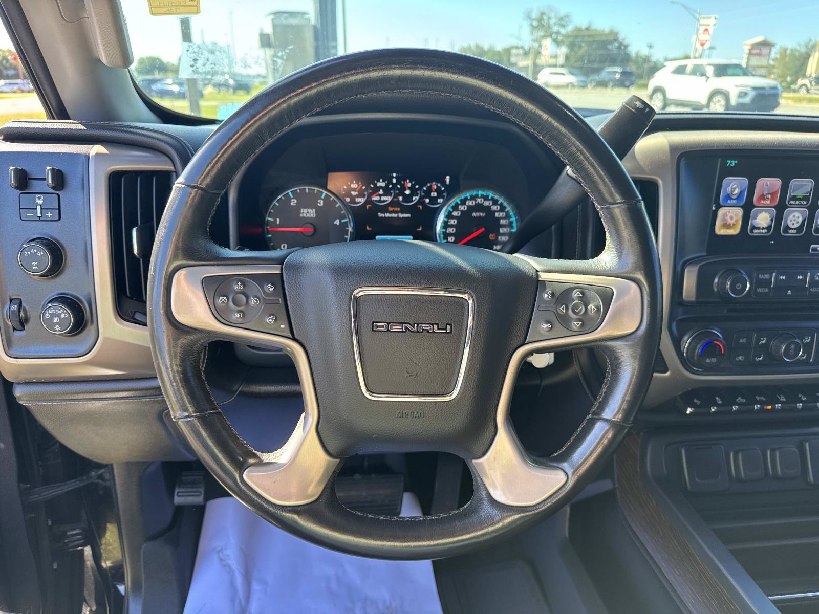 Used 2017 GMC Sierra 2500 Denali w/ Duramax Plus Package AWD/4WD image 13