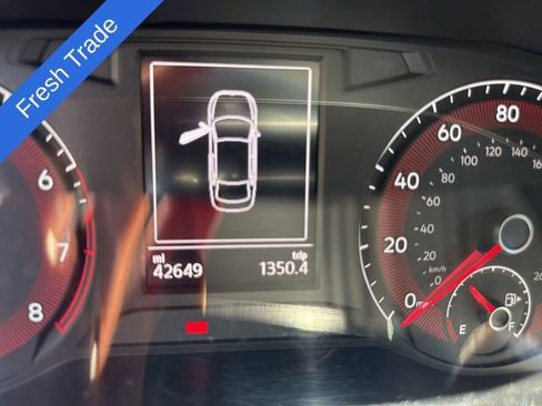 Used 2021 Volkswagen Jetta SE FWD image 5