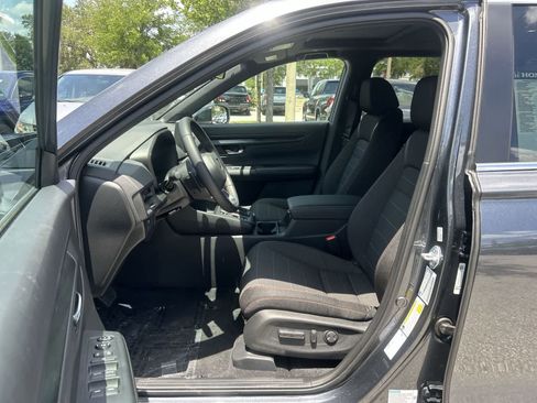 Used 2025 Honda CR-V Sport image 2