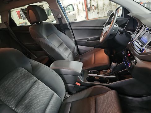 Used 2017 Hyundai Tucson Sport image 10