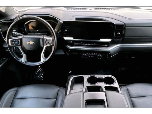 Used 2024 Chevrolet Silverado 3500 LTZ image 8