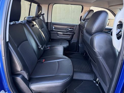 Used 2014 RAM 1500 Laramie w/ Convenience Group AWD/4WD image 17