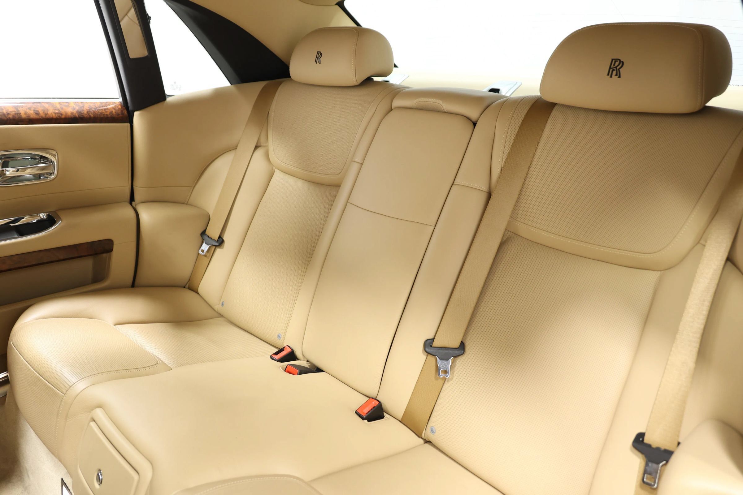 Used 2015 Rolls-Royce Ghost RWD image 55