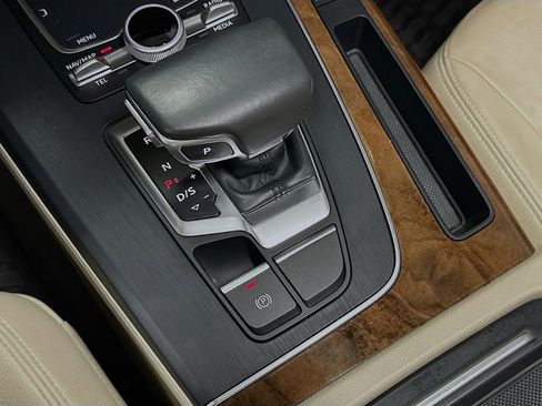 Used 2018 Audi Q5 2.0T Premium Plus w/ Premium Plus Package image 18