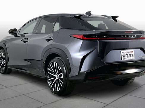 Used 2023 Lexus RZ 450e Premium image 11