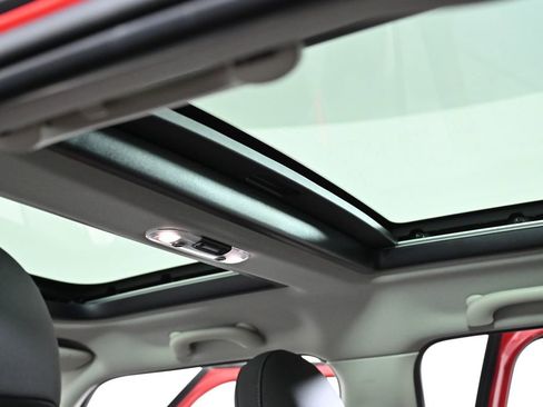 Used 2024 MINI Cooper S image 26