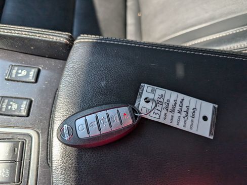 Used 2020 Nissan Maxima 3.5 SL w/ Floor Mat Group FWD image 25