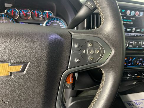 Used 2018 Chevrolet Silverado 1500 LT w/ All Star Edition AWD/4WD image 18