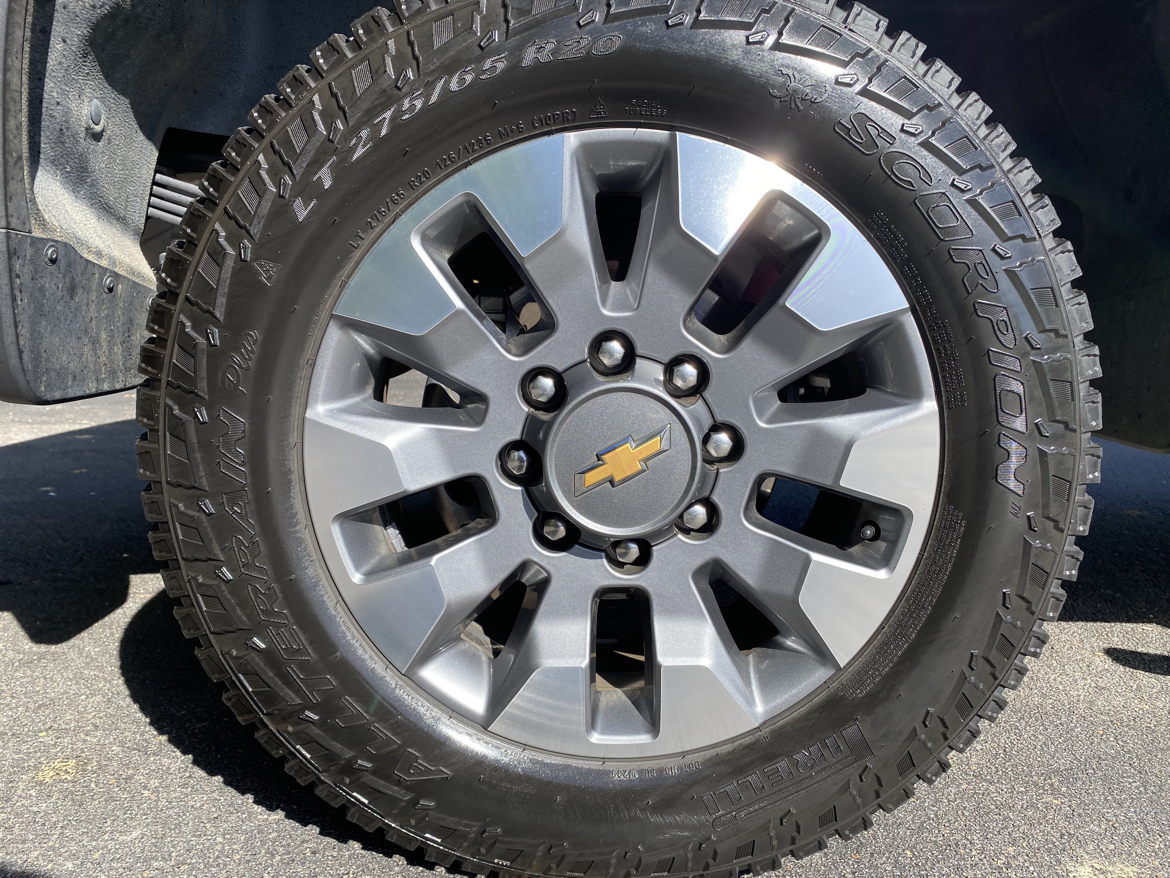 Used 2025 Chevrolet Silverado 2500 Custom w/ Custom Value Package AWD/4WD image 13