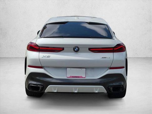 Used 2024 BMW X6 xDrive40i w/ Premium Package AWD/4WD image 7