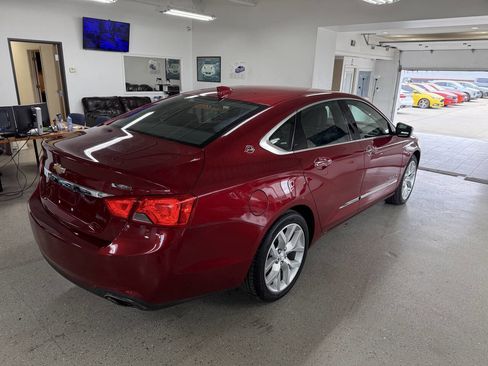 Used 2019 Chevrolet Impala Premier w/ Premier Convenience Package FWD image 12