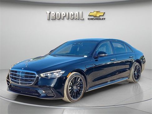 Used 2023 Mercedes-Benz S 500 4MATIC w/ AMG Line image 1