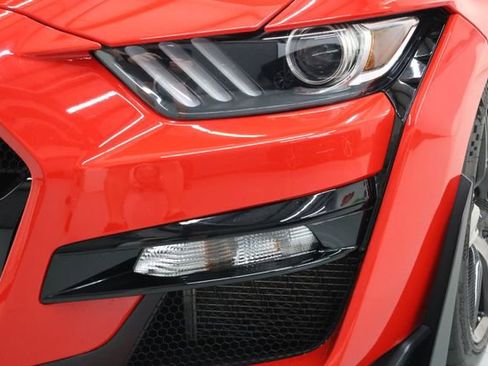 Used 2022 Ford Mustang Shelby GT500 w/ Carbon Fiber Track Pack image 66