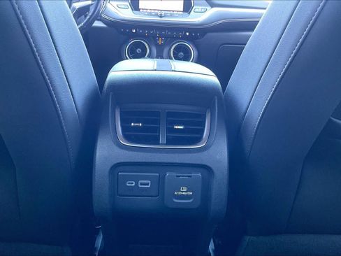 Used 2019 Chevrolet Blazer Premier w/ Sun and Wheels Package FWD image 34