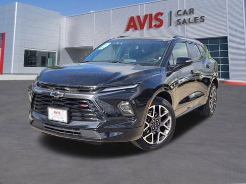 Used 2025 Chevrolet Blazer RS FWD image 1