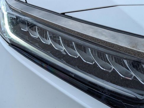 Used 2021 Honda Accord Sport image 27