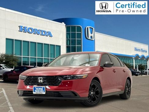Used 2025 Honda Accord SE image 1