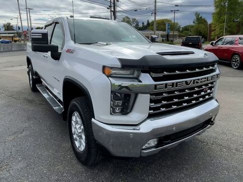 Used 2020 Chevrolet Silverado 2500 LTZ w/ LTZ Convenience Package image 4