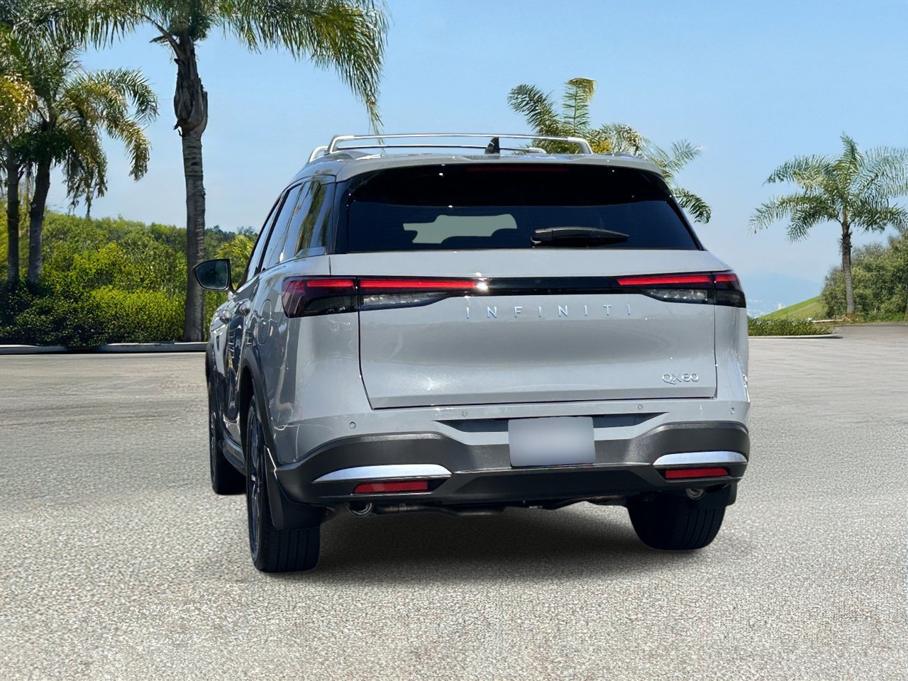 Certified 2027 INFINITI QX60 Luxe w/ Cargo Package FWD image 4